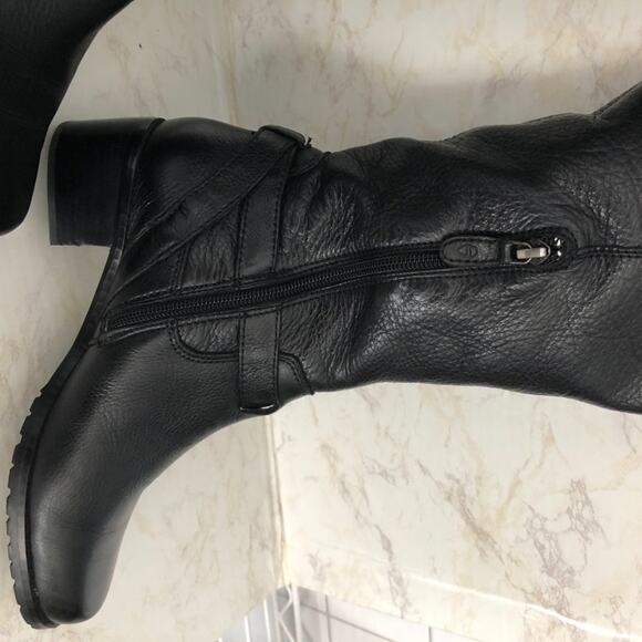 Circa Joan David Leather Tall Riding Boot Black Low block Heel Silver Accent 6.5 - Picture 7 of 15